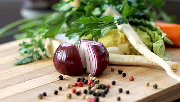 1日350gの野菜じゃ足りなすぎる!早死にを防ぐ最適量は800gだ!という話